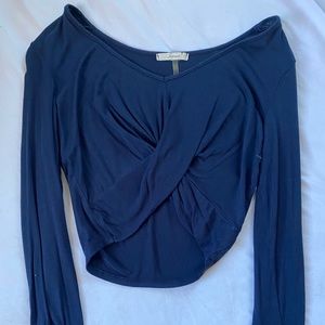 Dark blue crop top long sleeved small